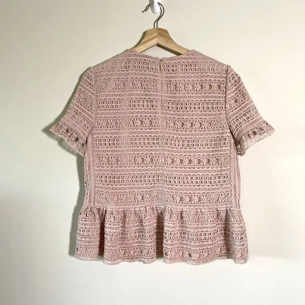 Kate Spade New York  Women's Pink Mixed Lace Short Sleeve Top Sz Small Coquette